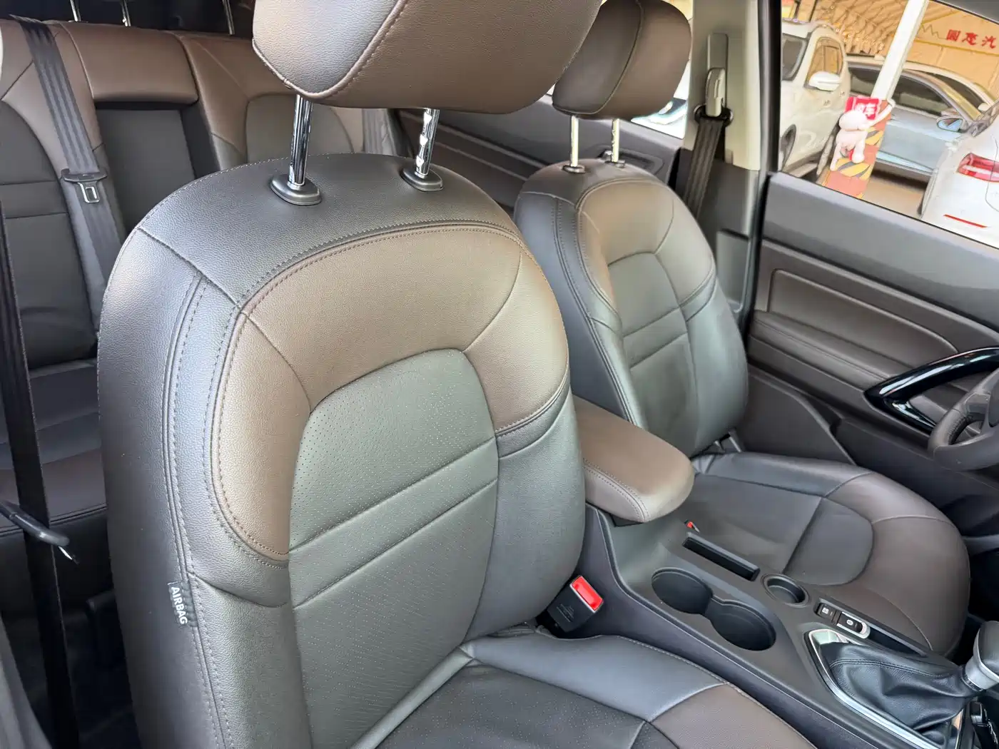 GAC Trumpchi Trumpchi GS4 2017 235T Automatic 2WD Luxury Smart Connected Edition фото 16