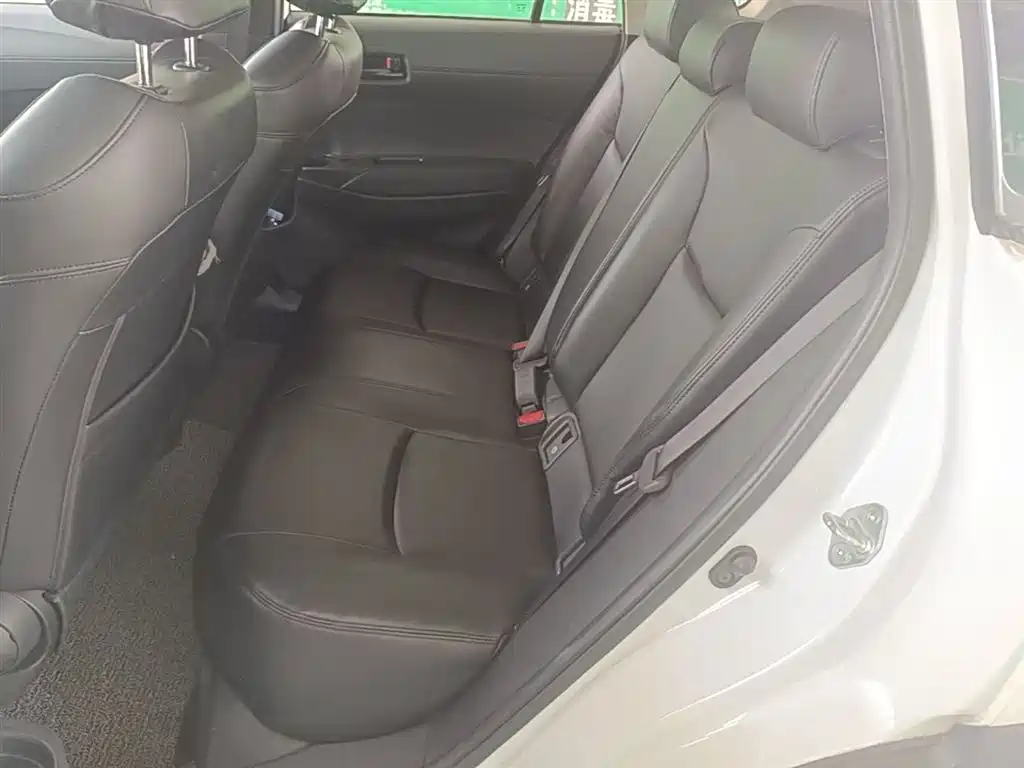 Toyota Corolla Cross 2022 2.0L Pioneer Edition фото 17