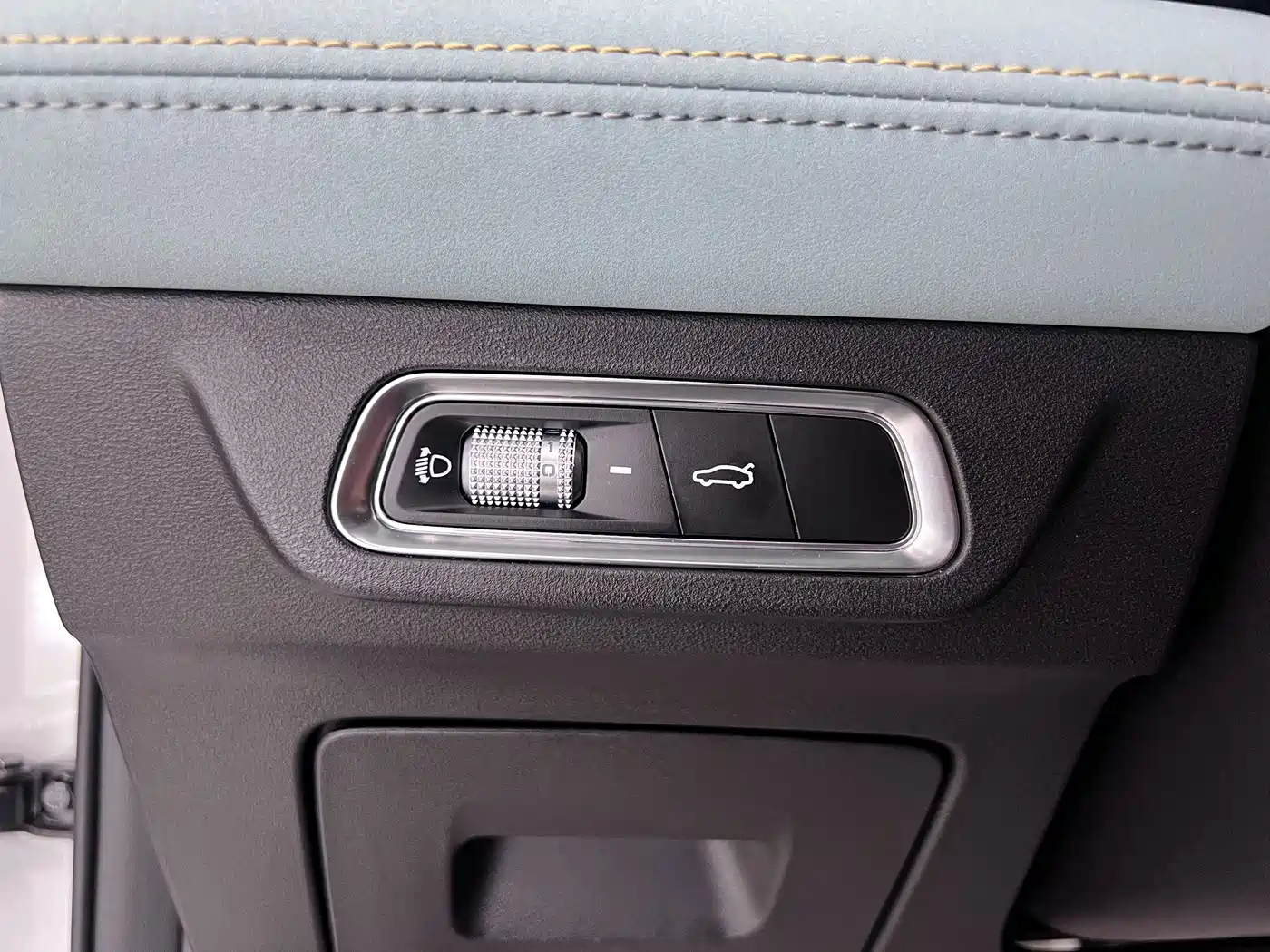 Geely Emgrand L 2022 2022 1.4T CVT Supreme