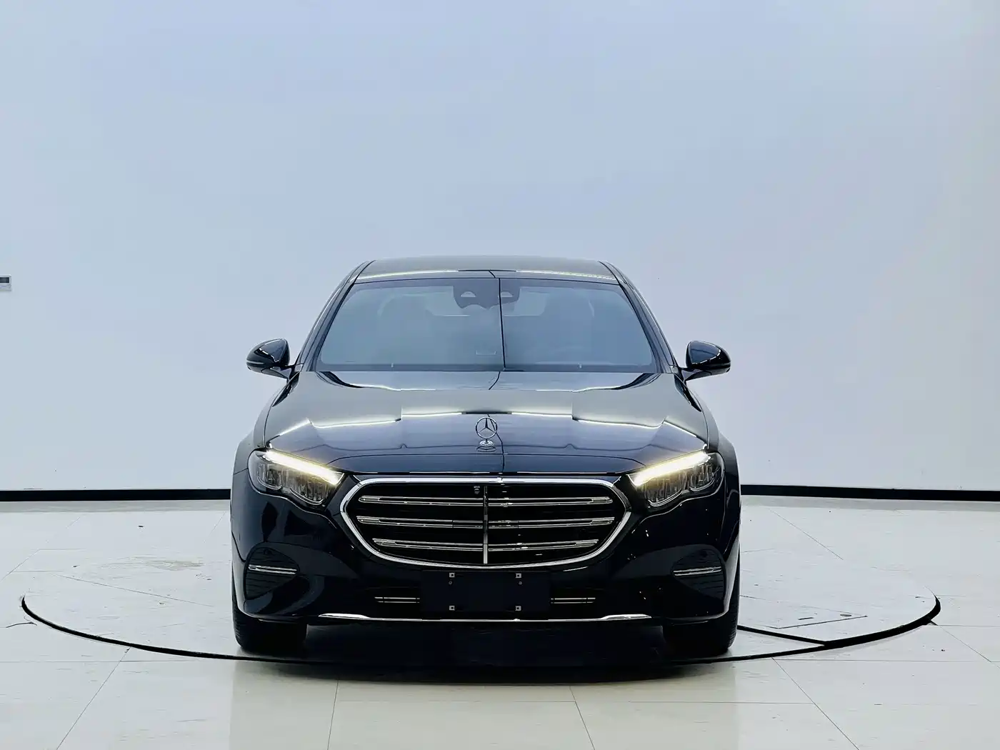 Mercedes-Benz E-Class 2026 2026 E 300 L Luxury