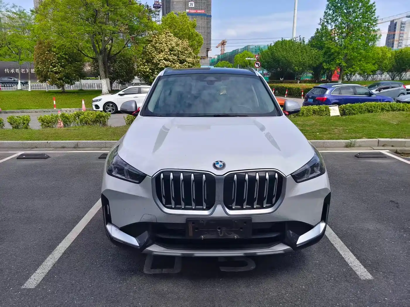 BMW X1 2023 sDrive20Li X Design Package фото 2