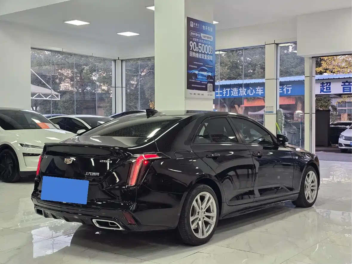Cadillac CT4 2022 28T Fashion Style фото 3