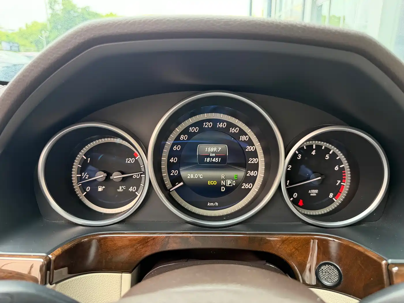 Mercedes-Benz E-Class 2014 Facelift E 260 L Luxury фото 18