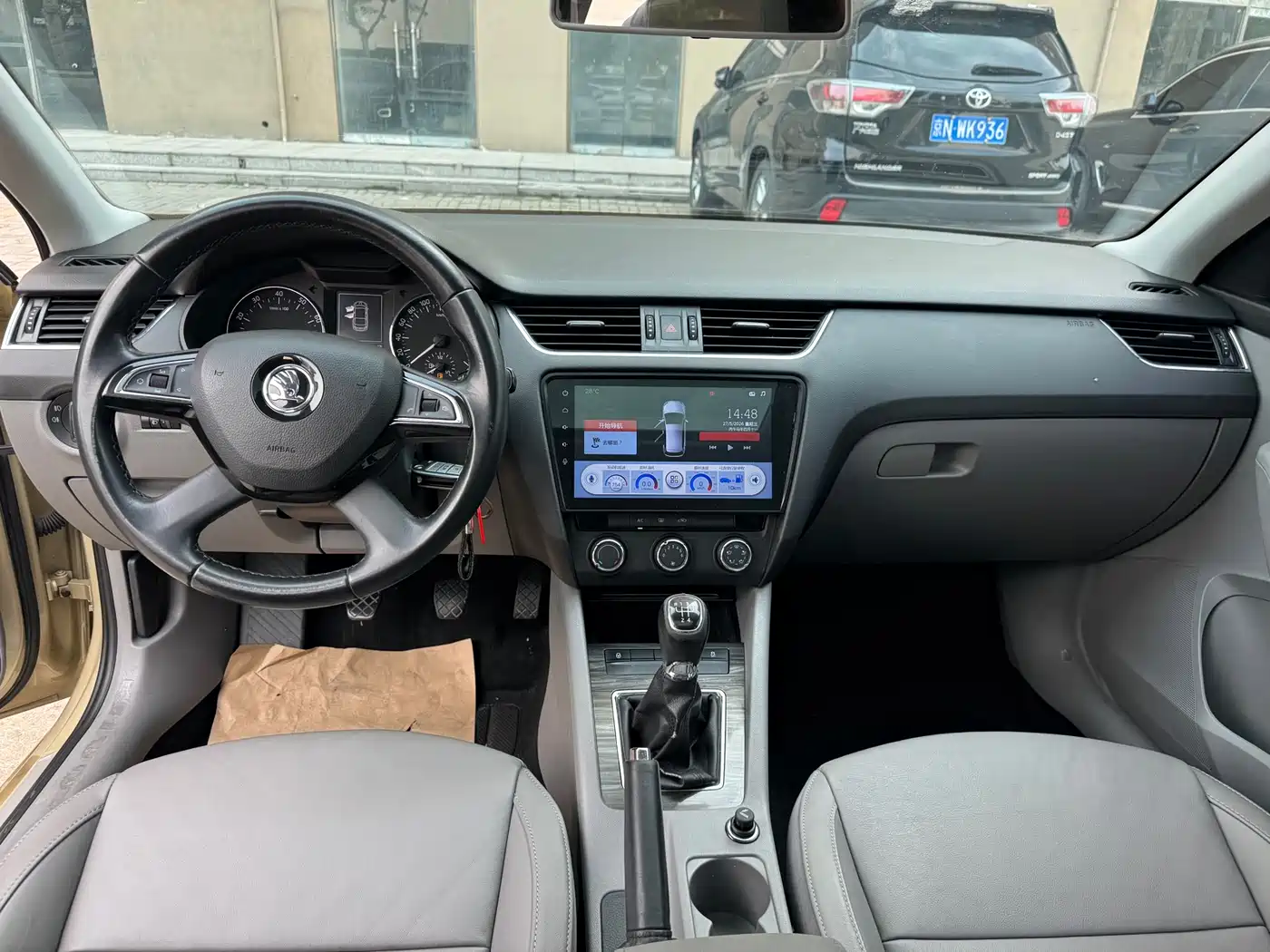 Škoda Octavia 2015 1.6L Manual逸俊版 фото 17