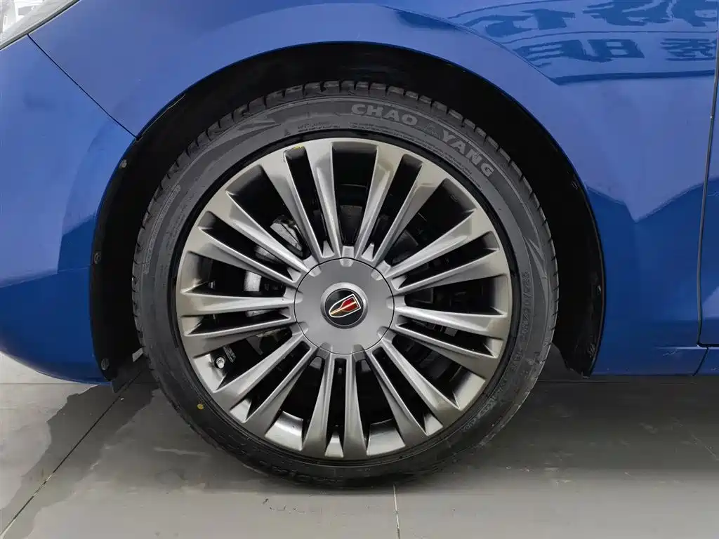 Hongqi H5 2020 1.8T Automatic Smart Connection Qi Rhythm Edition фото 17