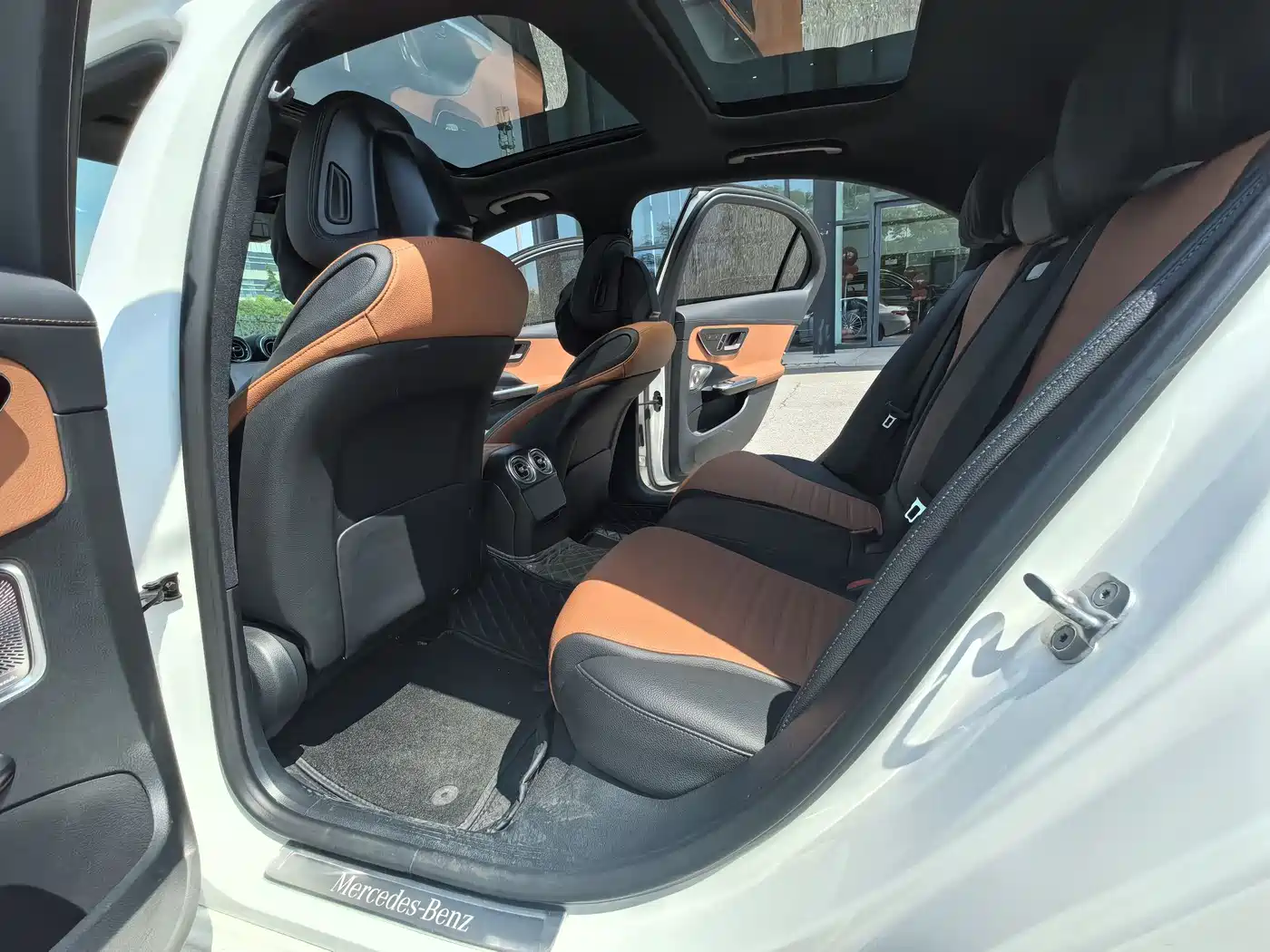 Mercedes-Benz C-Class 2023 C 260 L Night Edition Sport фото 4