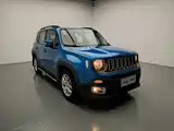 Photo 1 - Jeep Renegade
