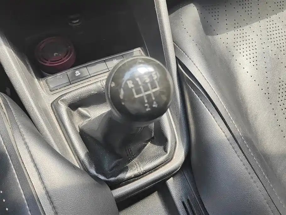 Volkswagen Santana 2019 1.5L Manual Trend China V фото 16