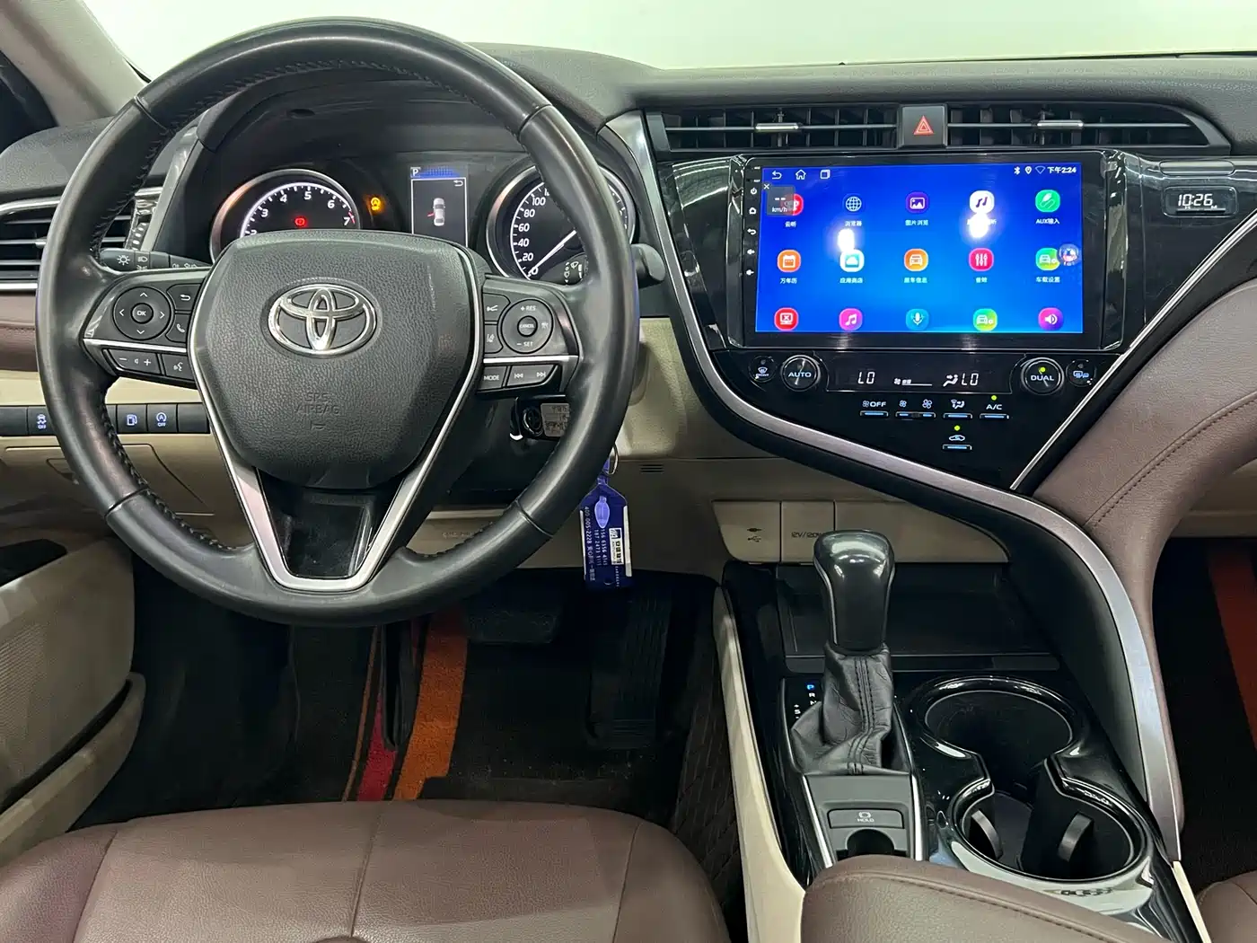Toyota Camry 2018 2.0E Elite Edition фото 20