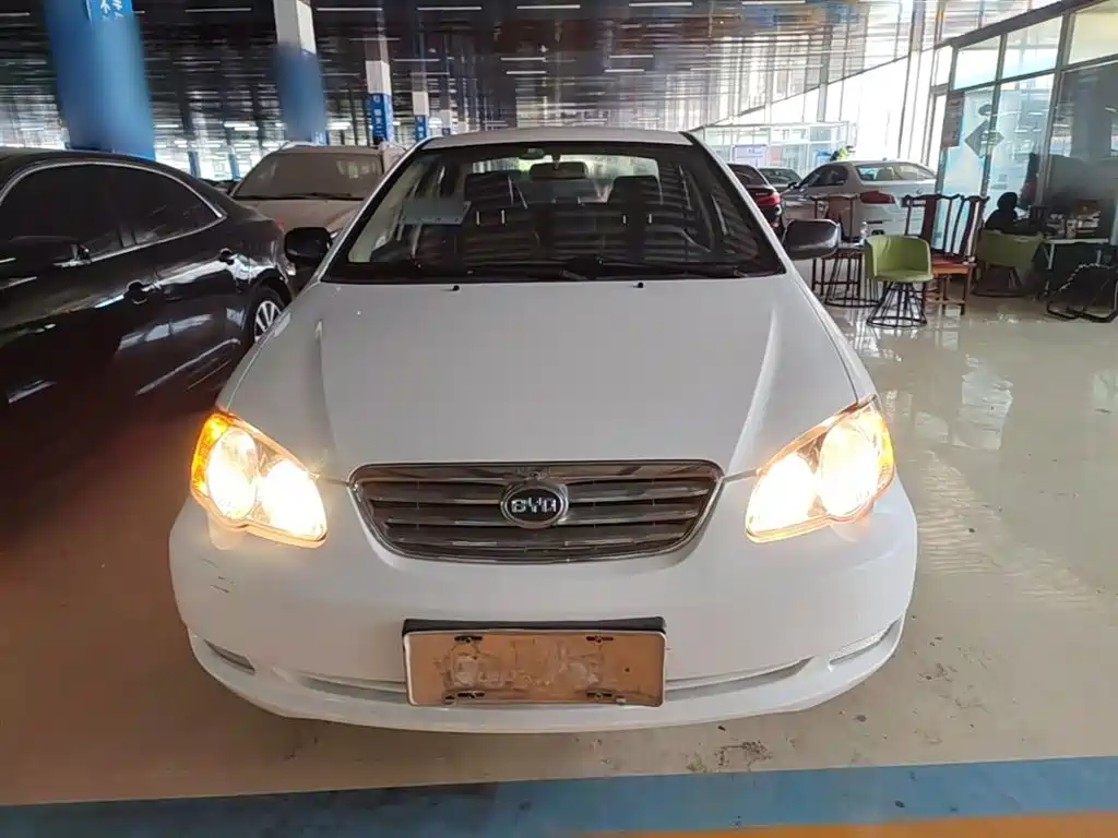 BYD F3 2012 Energy-saving Edition 1.5L Manual Comfort фото 3