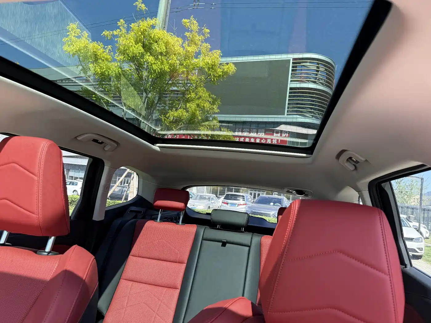 BMW X1 2023 sDrive20Li X Design Package фото 18