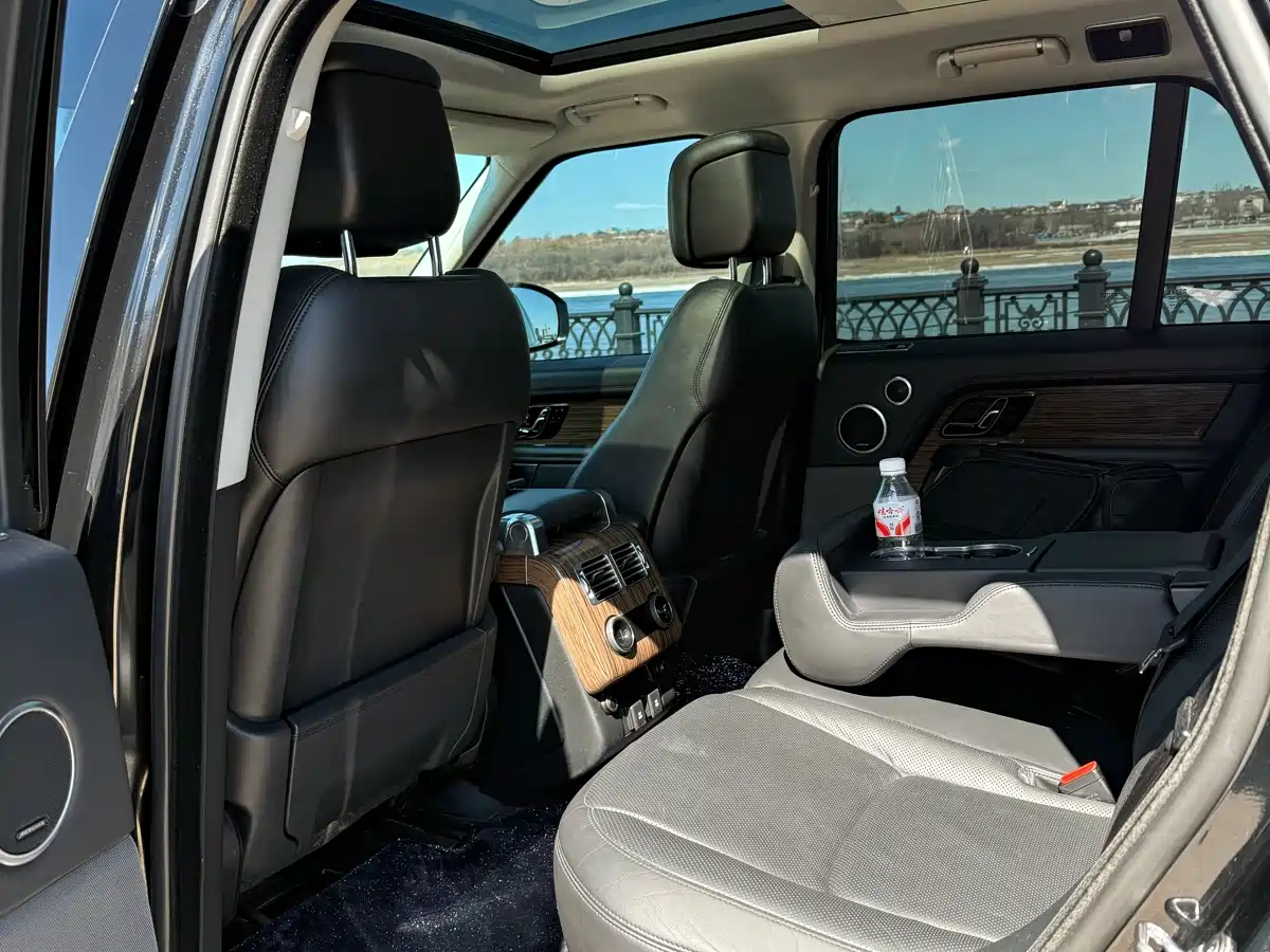 Фото 6 - Land Rover Range Rover