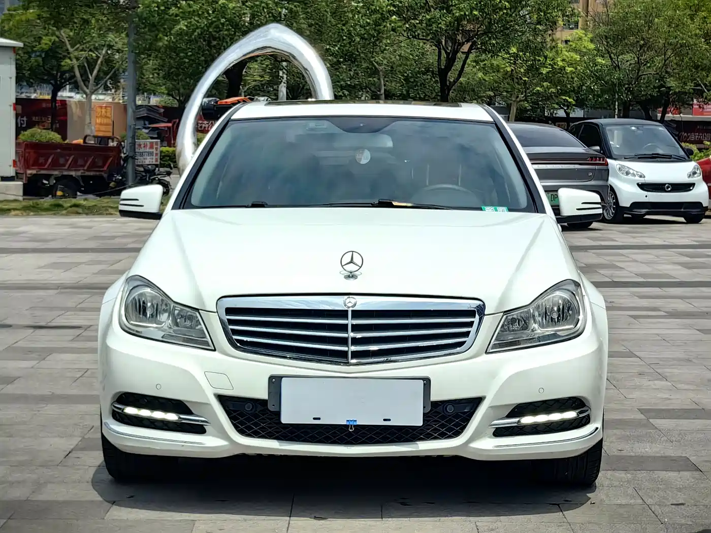 Mercedes-Benz C-Class 2013 C 260 CGI Elegance фото 2
