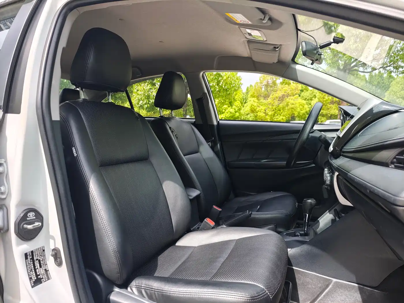 Toyota YARiS L Zhi Xiang 2018 1.5E CVT Champion Limited Edition фото 13