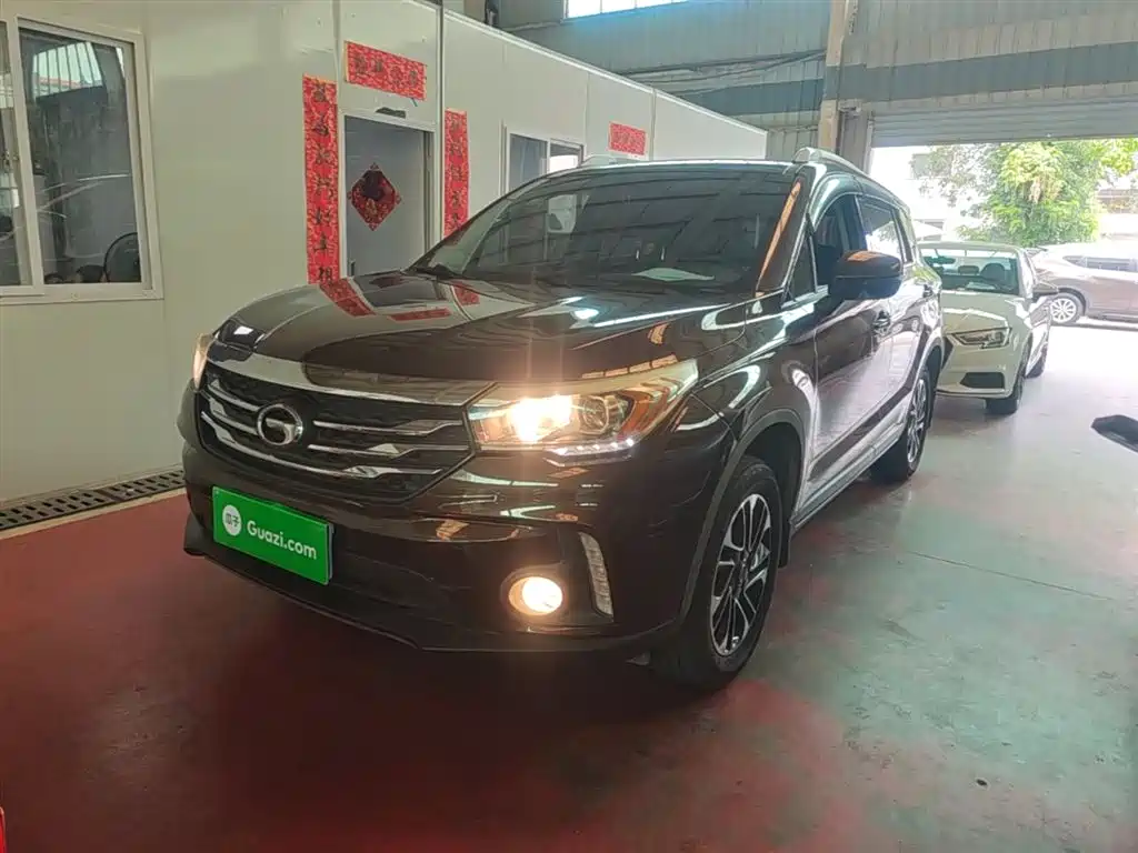 GAC Trumpchi Trumpchi GS4 2015 200T G-DCT Elite Edition фото 2