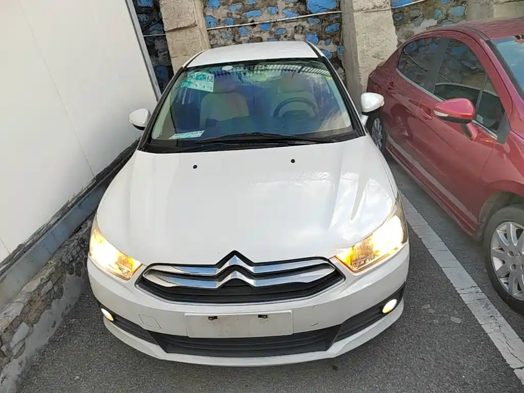 Фото 3 - Citroën C-Quatre