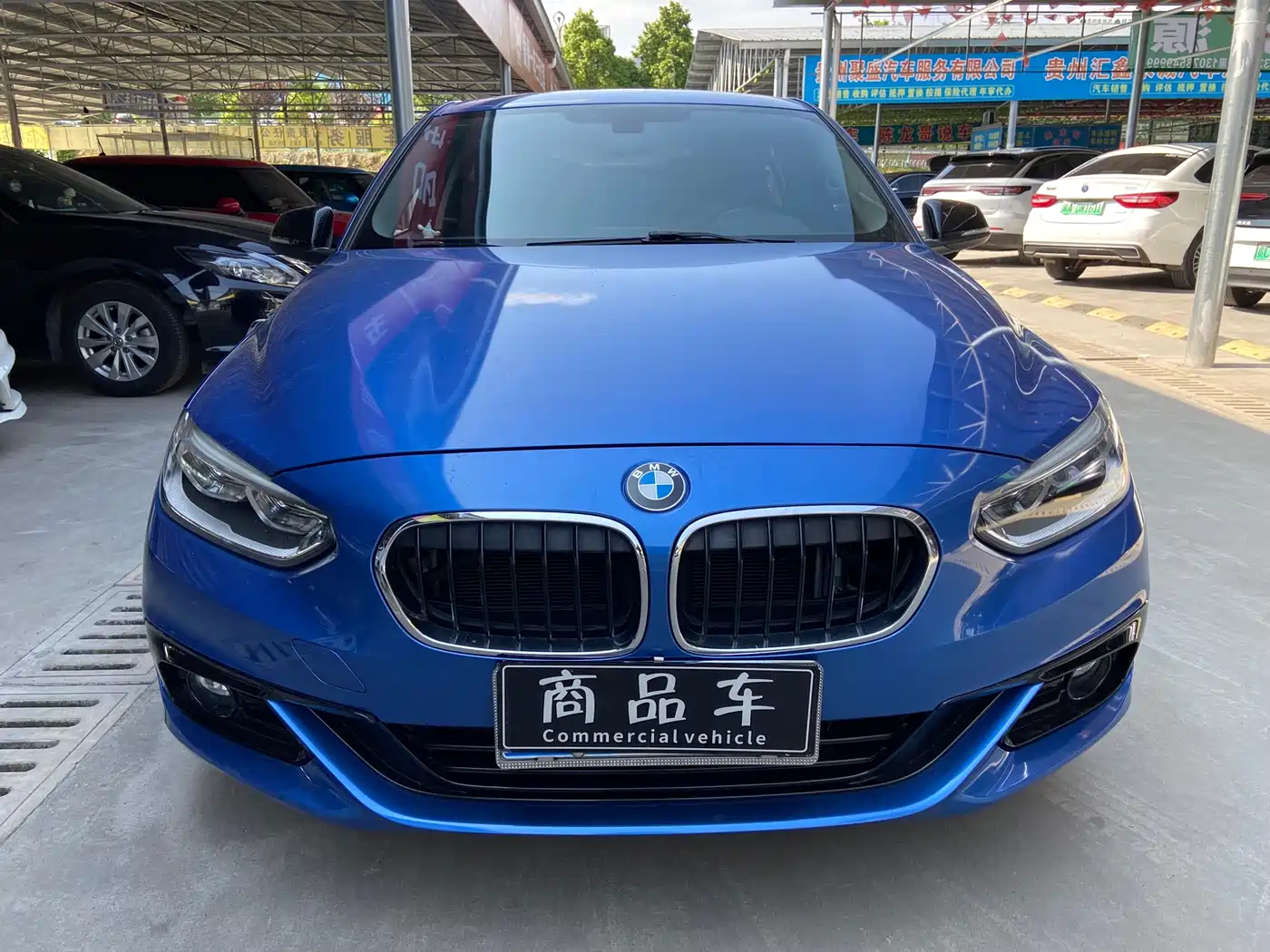 BMW 1 Series 2018 118i Sport Edition фото 2