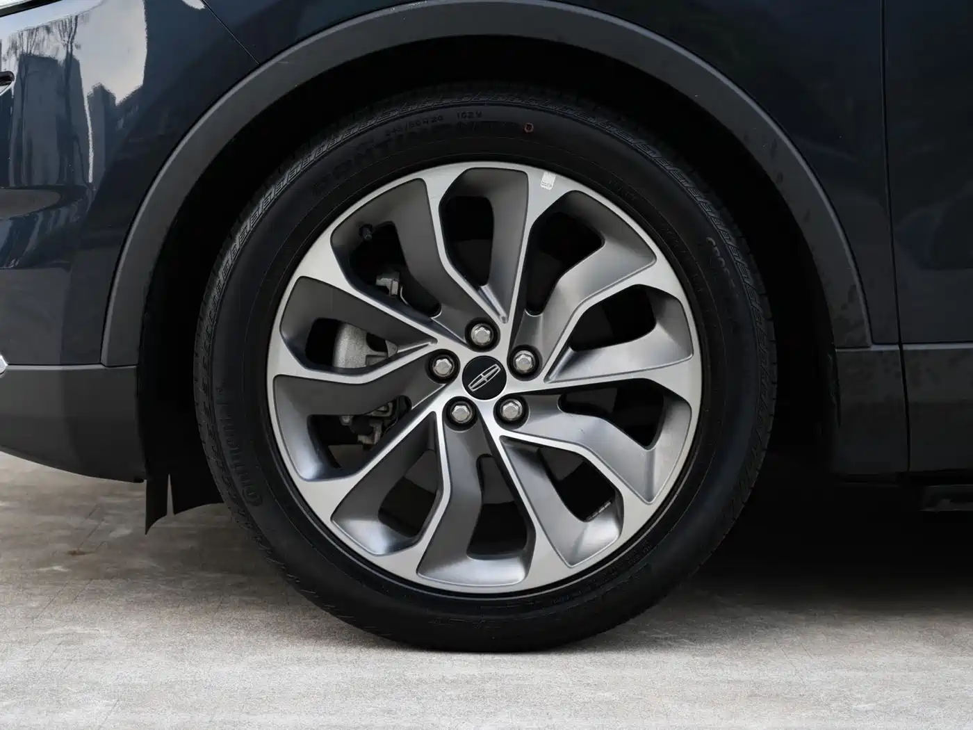 Lincoln Nautilus 2021 2.0T AWD Exclusive Edition фото 9