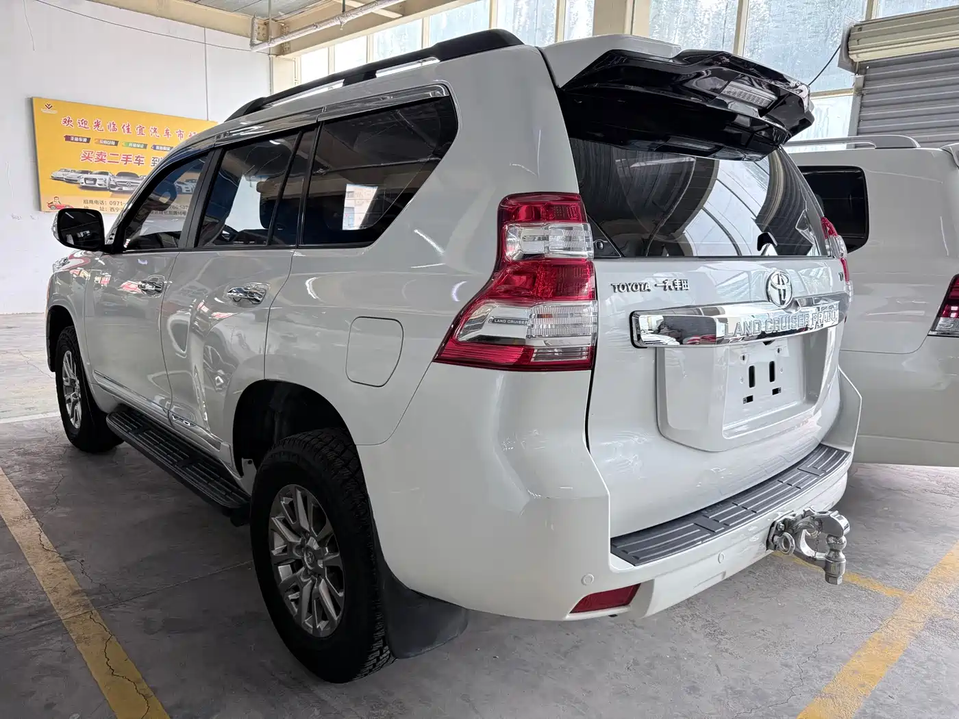 Toyota Prado 2016 2016 2.7L Auto Standard Edition