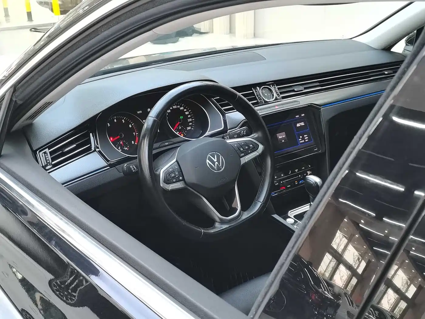 Volkswagen Magotan 2020 330TSI DSG Leading фото 10