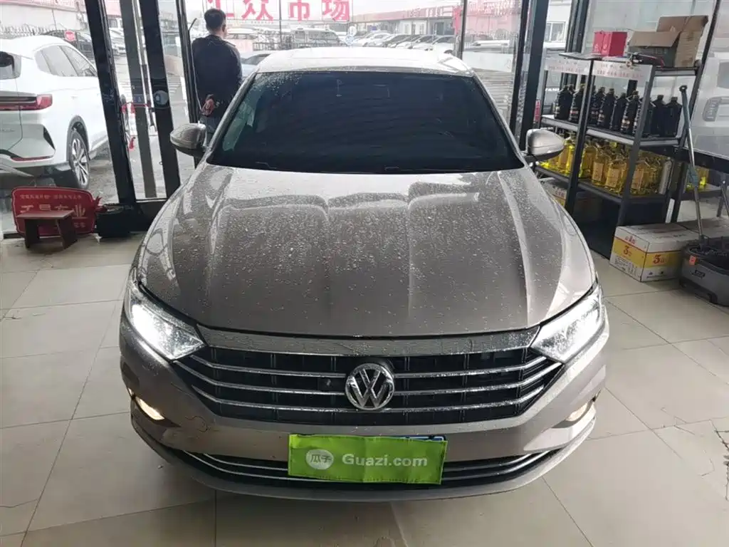 Volkswagen Sagitar 2021 280TSI DSG Surpassing Edition фото 3
