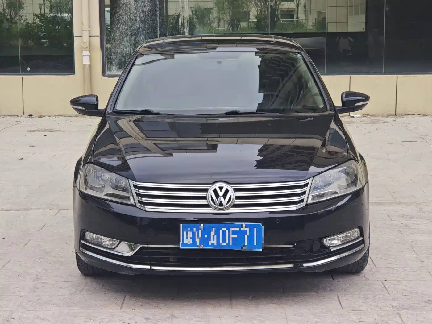 Фото 2 - Volkswagen Magotan