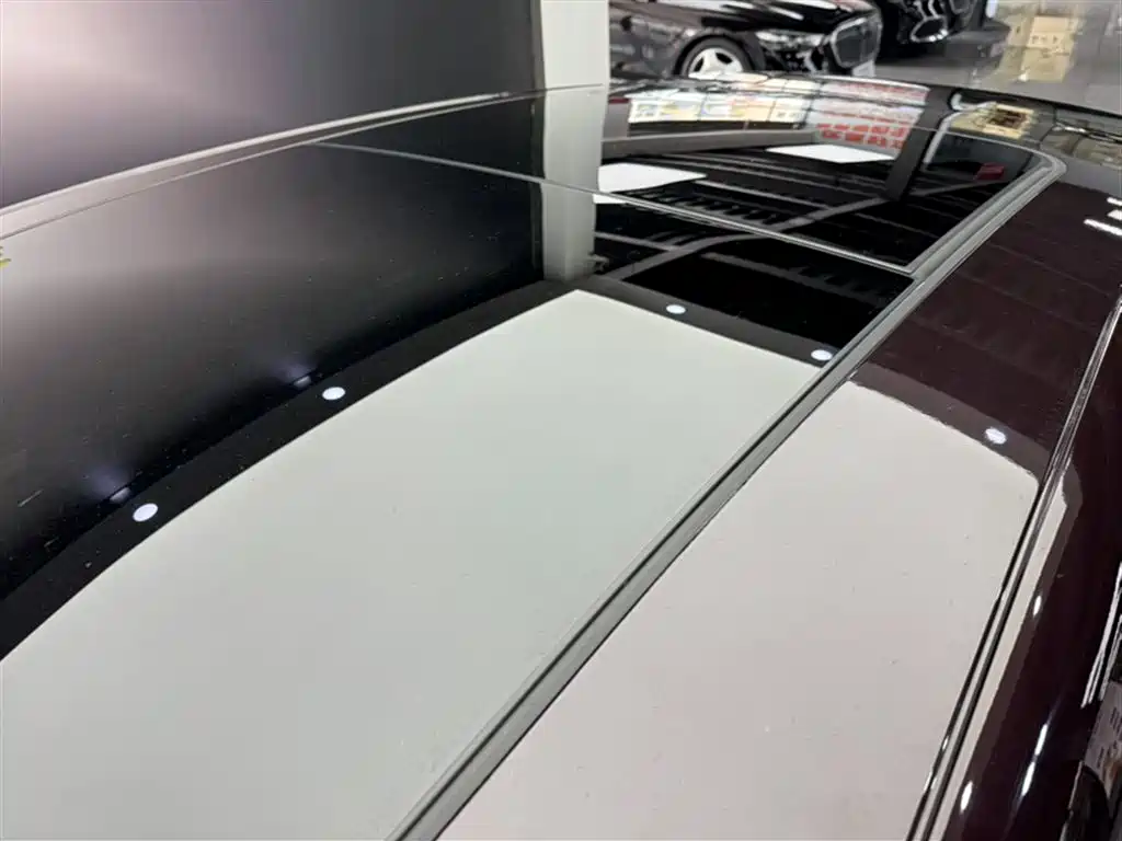 Porsche Macan 2024 Macan 2.0T фото 15