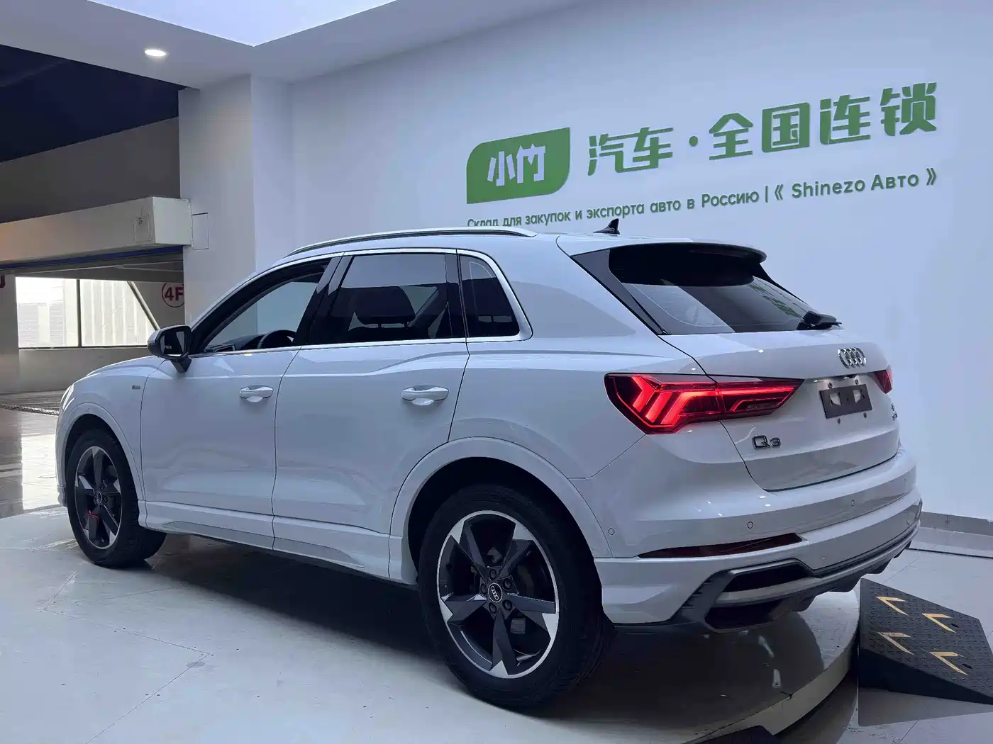Audi Q3 2023 35 TFSI Fashion Dynamic (1.4T) фото 4