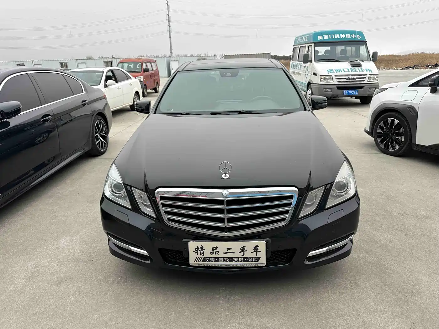 Mercedes-Benz E-Class 2010 E 300 L Fashion фото 2