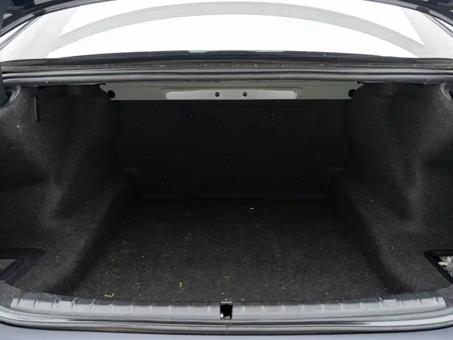 BMW 5 Series 2021 525Li M Sport Package фото 13