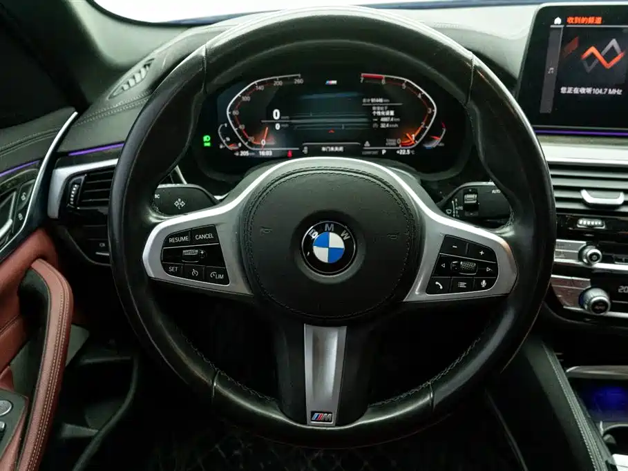 BMW 5 Series 2021 525Li M Sport Package фото 21