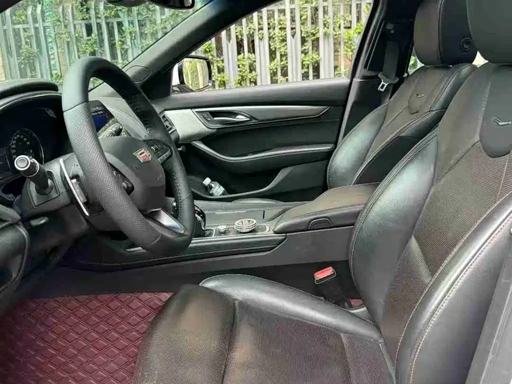 Cadillac CT5 2020 Facelift 28T Leading Sport Edition фото 6