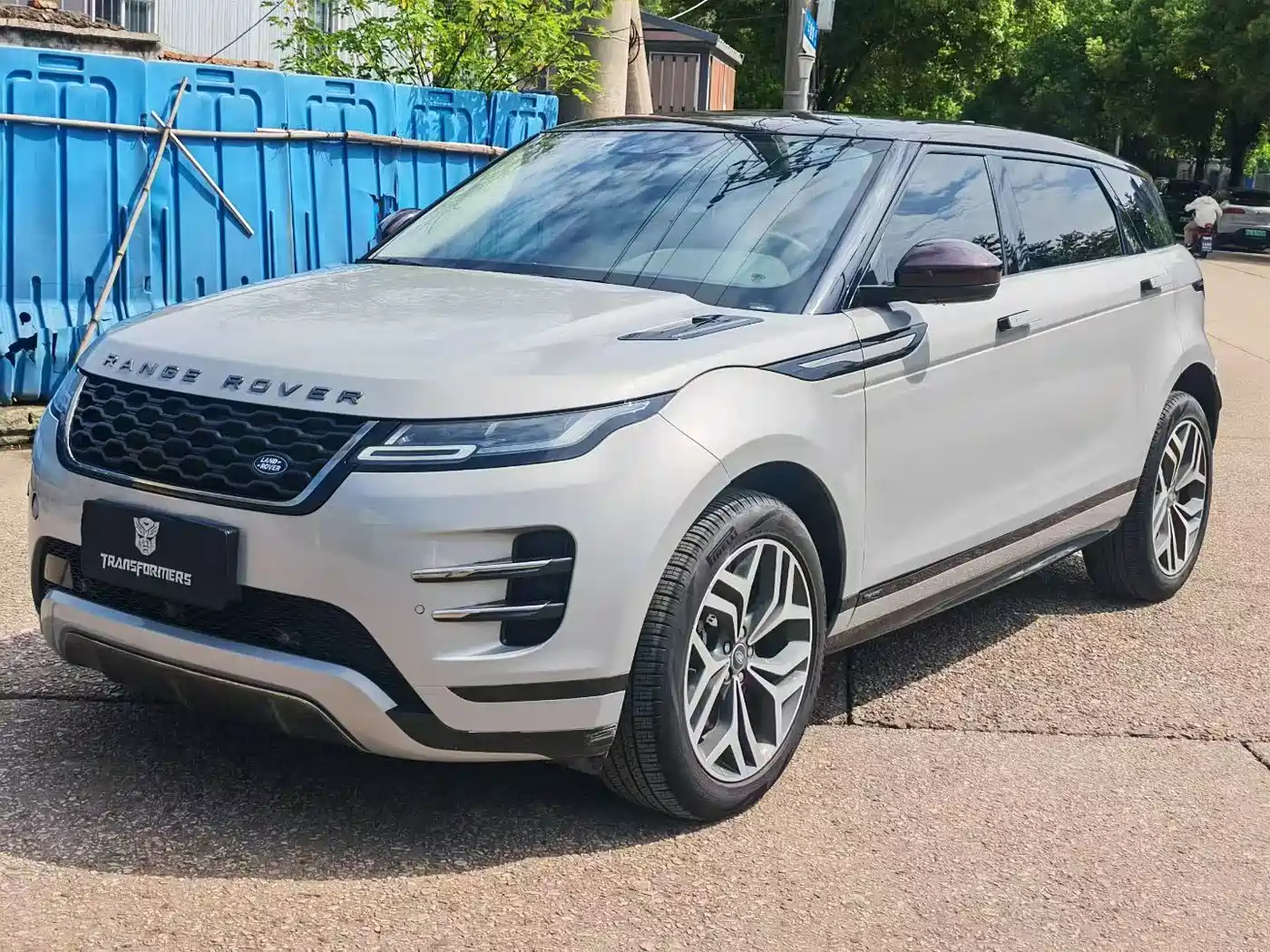 Land Rover Range Rover Evoque 2022 Range Rover Evoque L 249PS R-Dynamic Luxury Edition