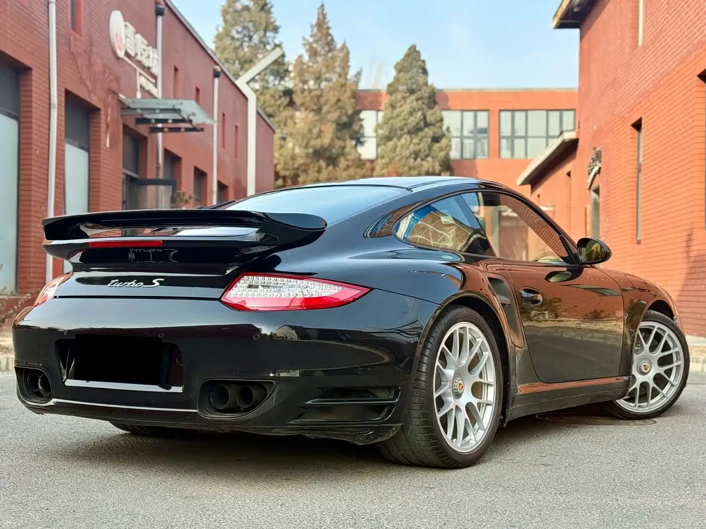 Porsche 911 2010 Turbo S 3.8T фото 4