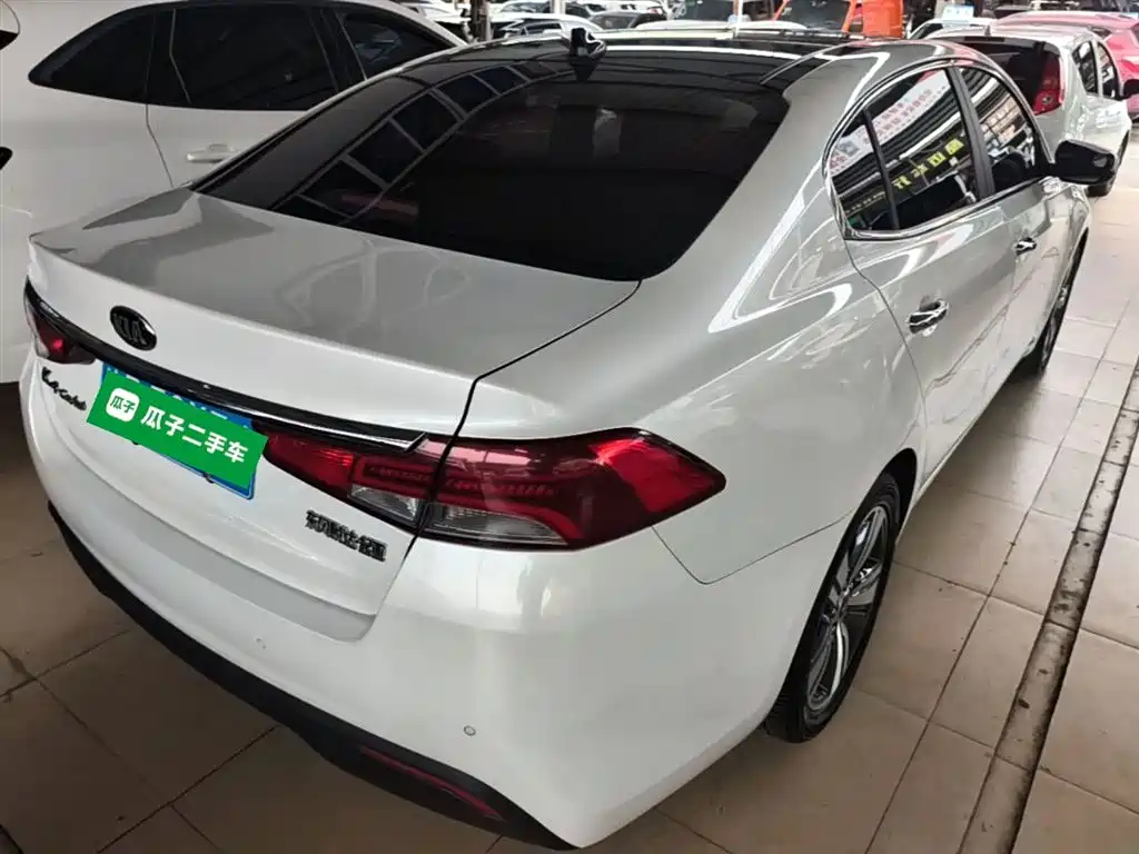 Kia Kaishen 2017 1.8L Automatic GLS фото 7