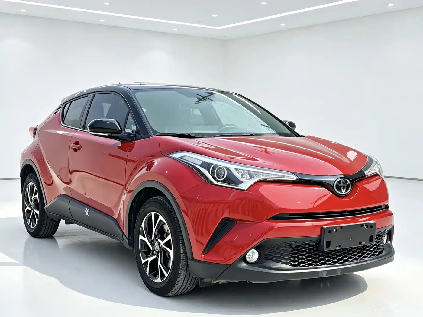 Toyota C-HR 2021 2.0L Comfort Edition фото 3