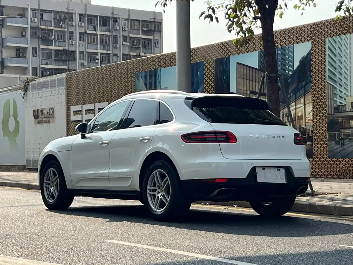 Porsche Macan 2017 Macan 2.0T фото 14