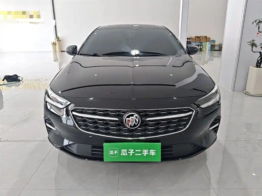 BUICK REGAL