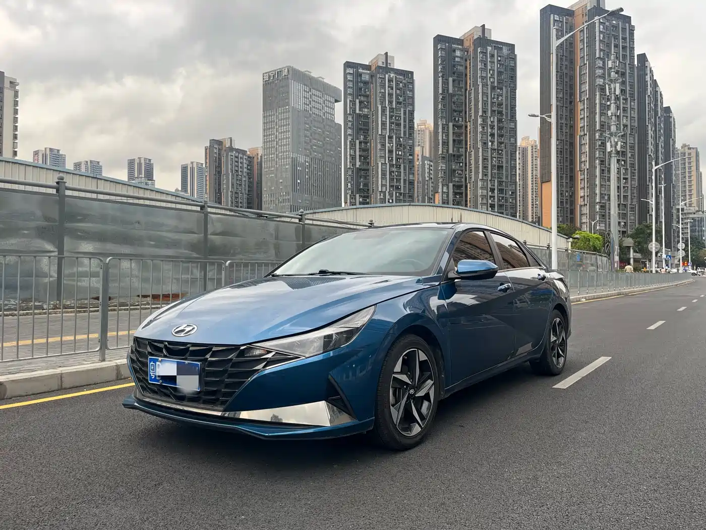 Hyundai Elantra 2021 1.5L CVT GLX Elite Edition
