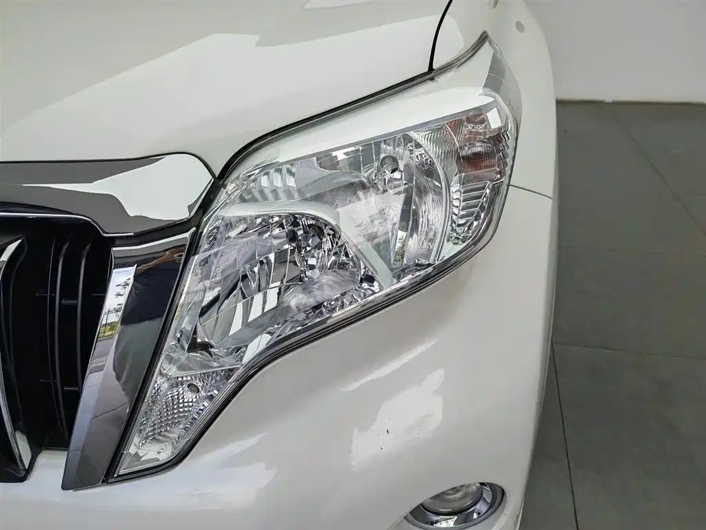 Toyota Prado 2016 2.7L Auto Standard Edition фото 7