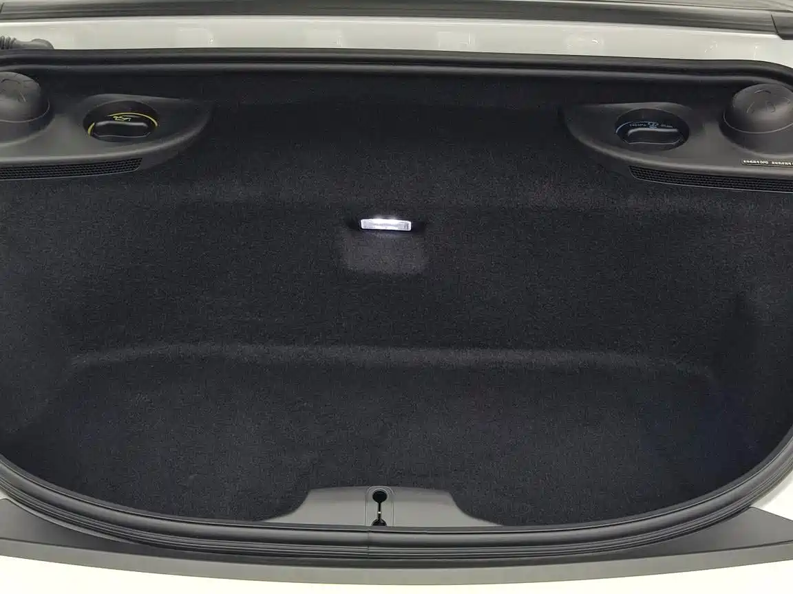 Porsche 718 2025