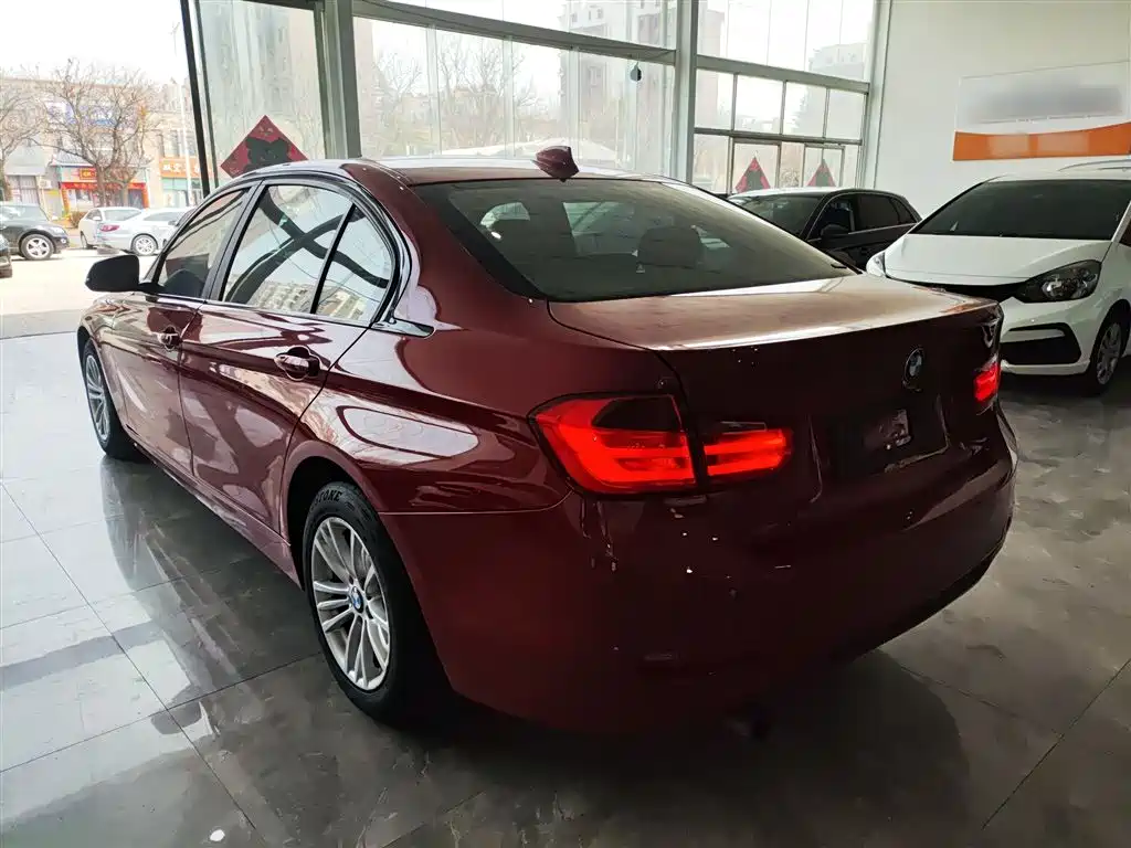 BMW 3 Series 2015 316Li Fashion фото 5