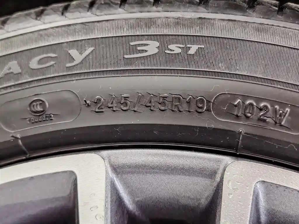 Hongqi H9 2020 2.0T Smart Connection Qi Xiang Edition фото 24