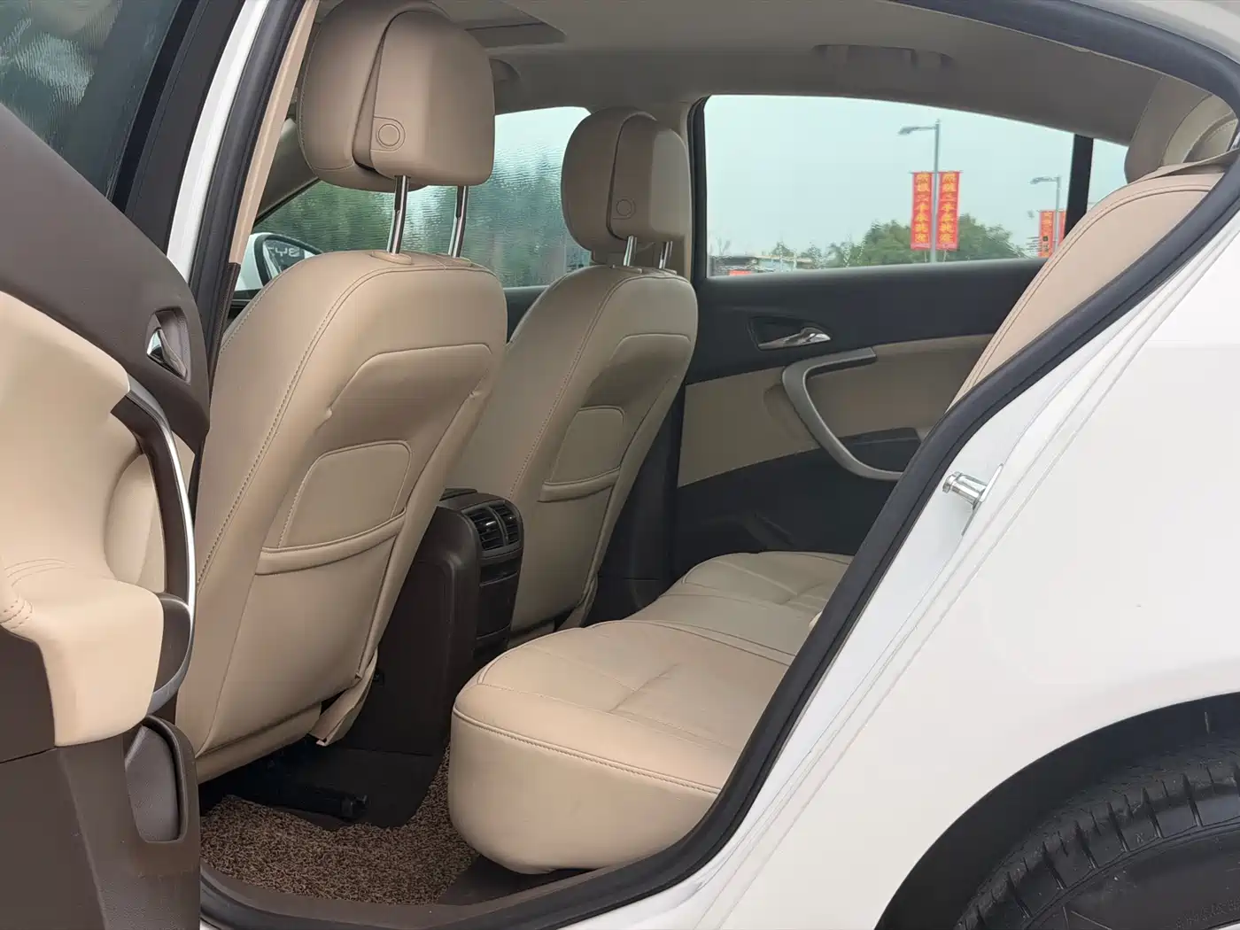 Buick Regal 2014 2.0L Elite Fashion Type фото 6