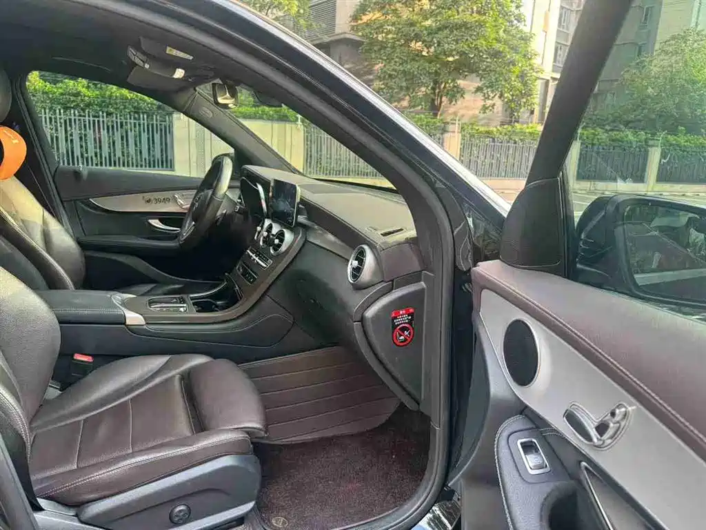 Mercedes-Benz GLC 2020 GLC 260 L 4MATIC Dynamic фото 8