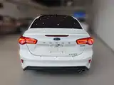 Фото 8 - Ford Focus