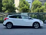 Фото 7 - Ford Focus