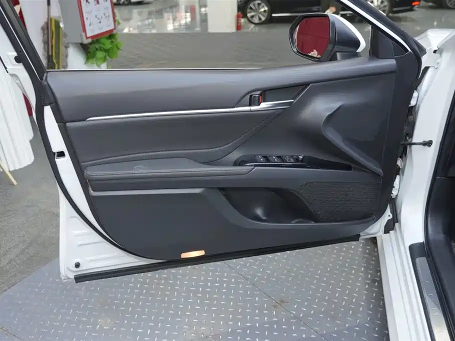Toyota Camry 2019 2.5G Luxury (China V) фото 9