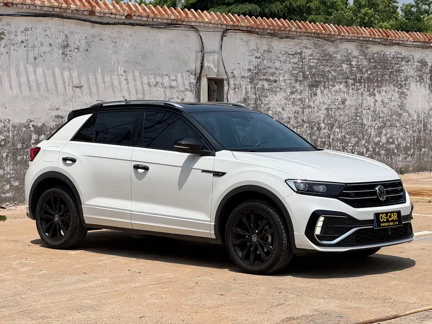 Volkswagen T-ROC 2022 280TSI DSG 2WD R-Line Pro PLUS фото 3