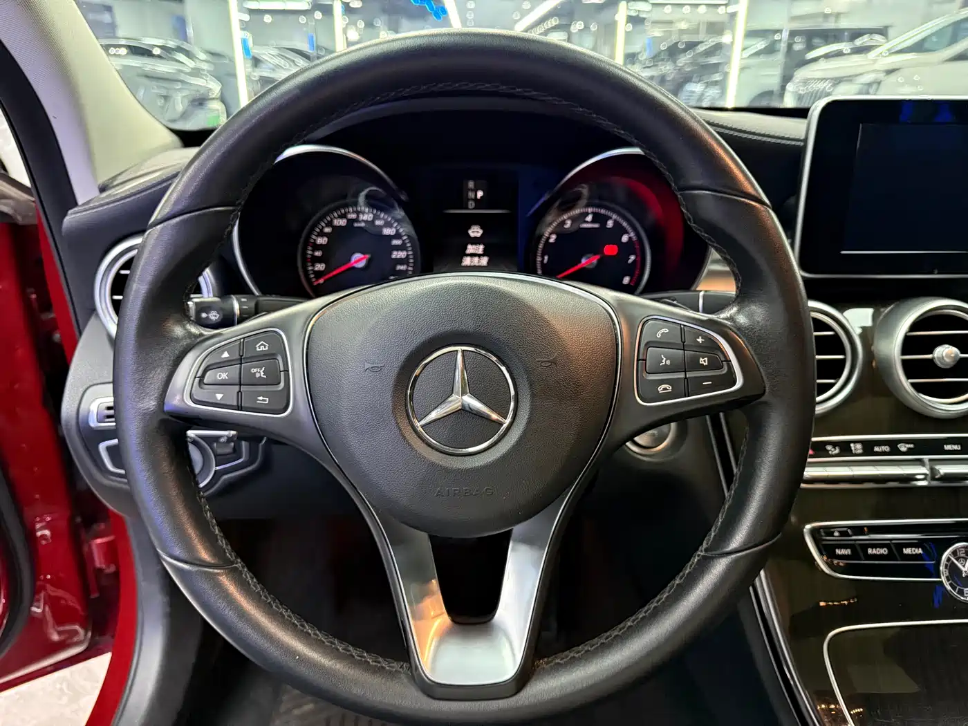 Mercedes-Benz C-Class 2018 C 200 L фото 12